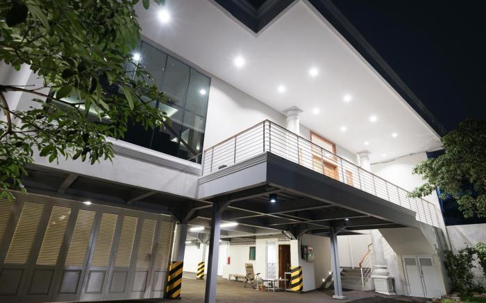Darmo Residence
