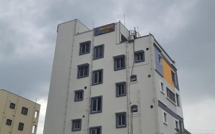 A Meridian Stay