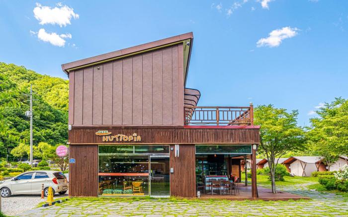 Hongcheon Hutopia Glamping
