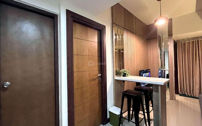 Warm Homey 2BR Vida View Makassar Apt By Travelio