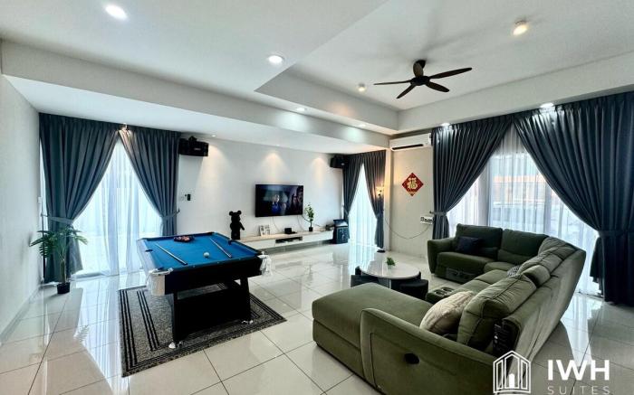 Grand Summit 48 Pool Villa 5R5B 16pax with karaoke