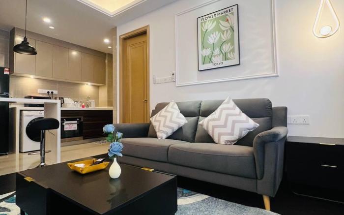 R&F Seine Region City View Studio unit by ANJU