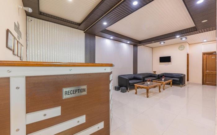 HOTEL CHARMING HILLS BY HIM HAULTS HOSPITALITY