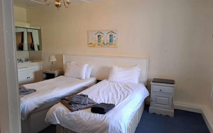 The Ilchester Arms Hotel