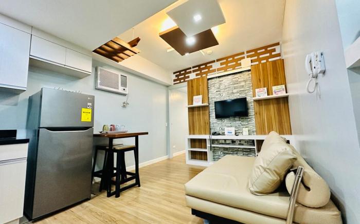 Feels Like Home Condos (Abreeza Place Tower 2) C