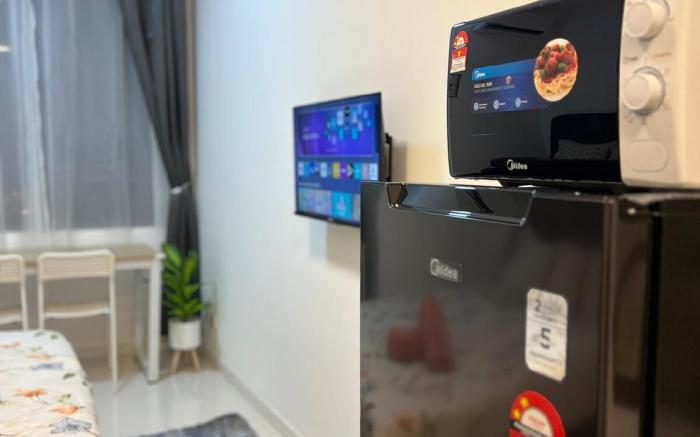 EcoHome KLIA (Wifi & Netflix)