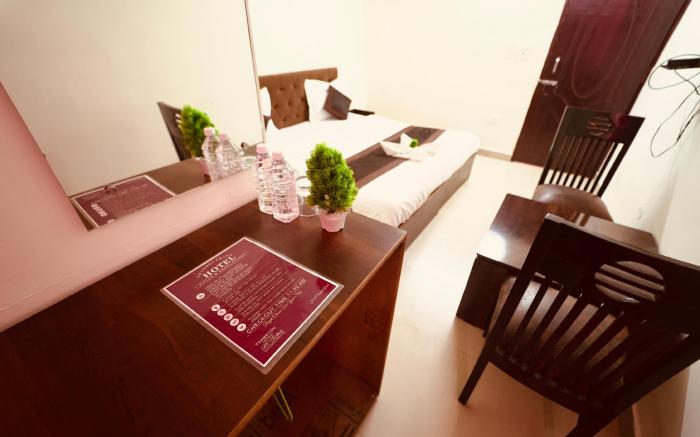 Hotel Chandra Grand