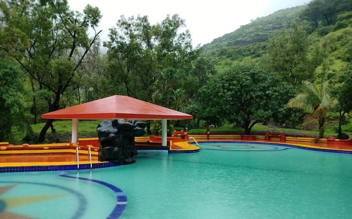 GOLDEN RESORT IGATPURI