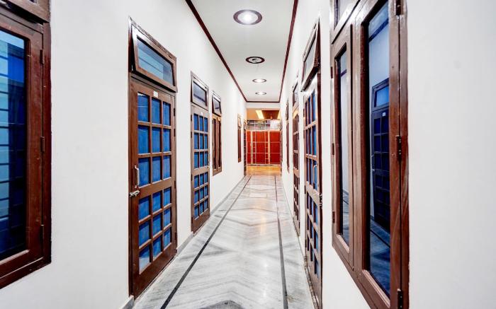Hotel O Royal Guest House