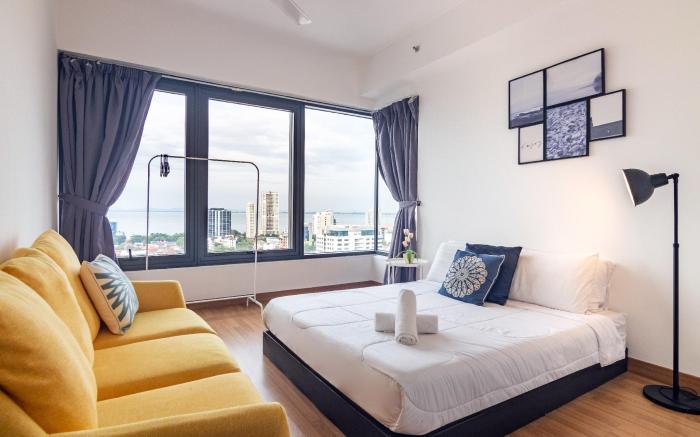 The Attic by ALV, 3BR Stunning Seaview