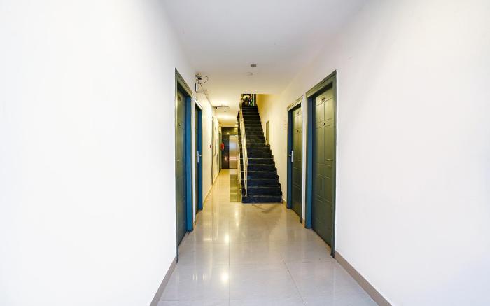 FabHotel Royal Sterling- Manyata Tech Park