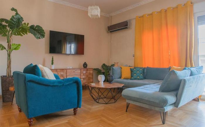 Urban Oasis, Stylish Apartment in Piraeus Center