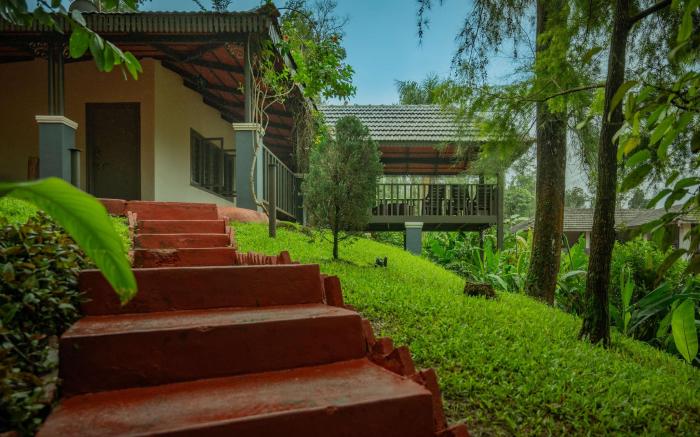 Chandramukuta Resort By Z Vacations