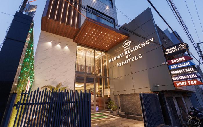 Mannat Residency By iO Hotels 