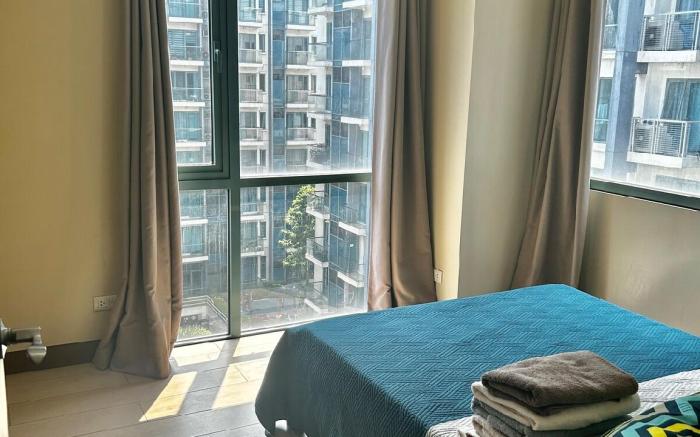 lovely 1BR condo infront of T3