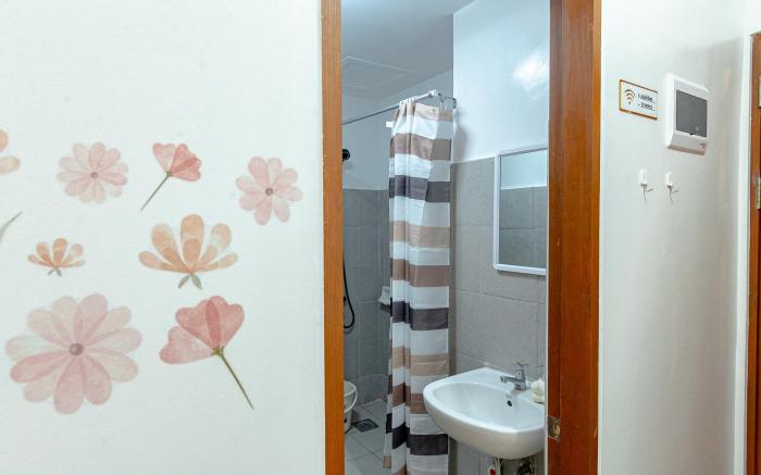 Brand New Condo Unit in Poblacion + FREE POOL