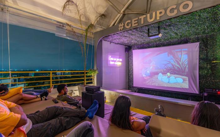 The Hosteller Bangalore, Brigade Road