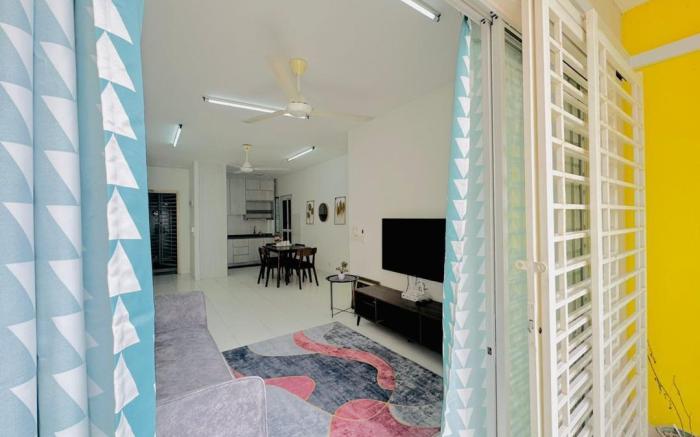 SETIA CITY FAMILY HOMESTAY 