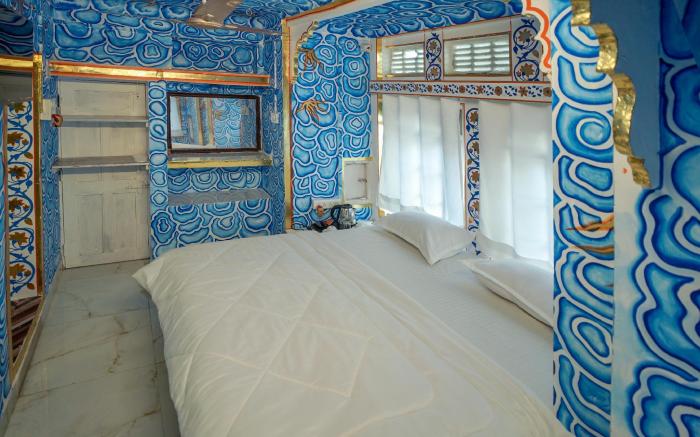 Island Tower Guest House
