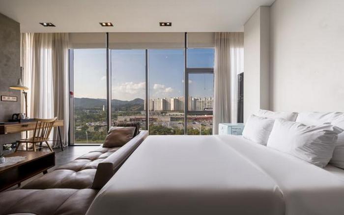 Gwangyang Harbor Bridge Hotel