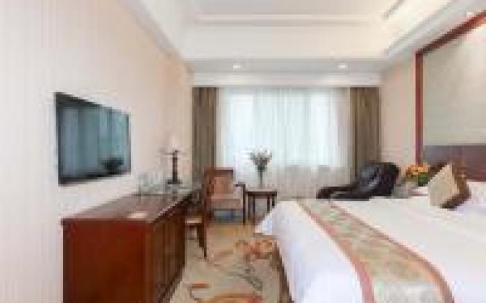 Vienna Hangzhou Wulin Plaza