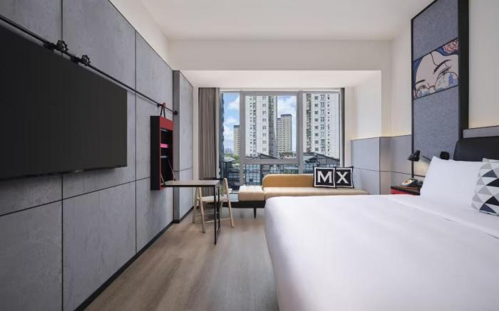 Moxy Ningbo Old Bund