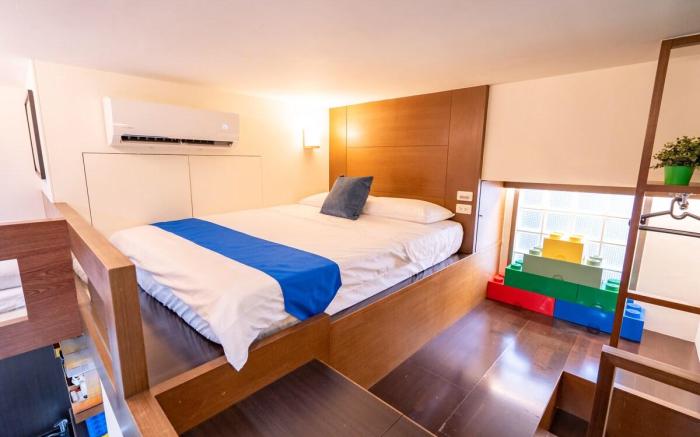 1BR Apartment with Lift near Ximen MRT, Wanhua Ximending, near Ximen Station, Private Bathroom