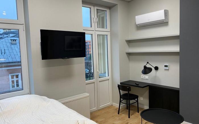 Dluga 18 Apartment with Balcony - City Center