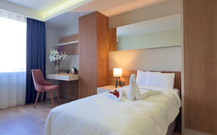 Frezya - Exclusive For Woman