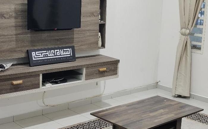 Inaz Homestay - Islam Only