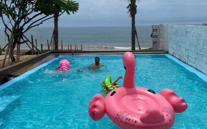 Emerald Beach Homestay