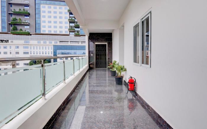 Collection O Sri Jahnavi Group besides Yashoda Hospital hitec city