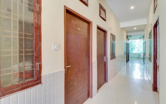 OYO 827628 Second Home Residency