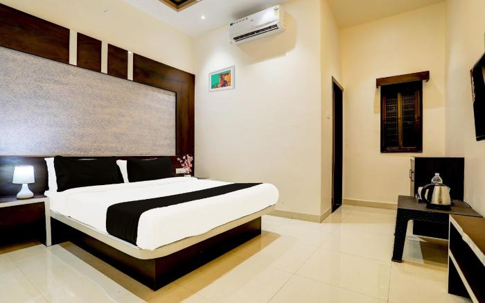 Hotel O Yuvraj Dhage Plot Shivshakti Maidan