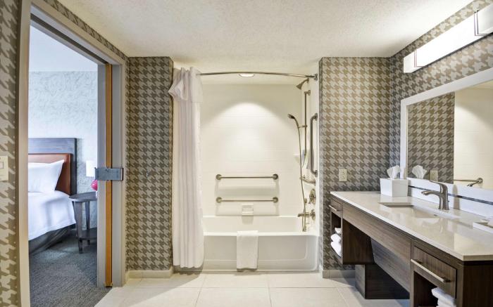 Home2 Suites by Hilton Portland Airport ME