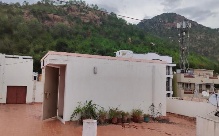 Dheeksha Homestay 