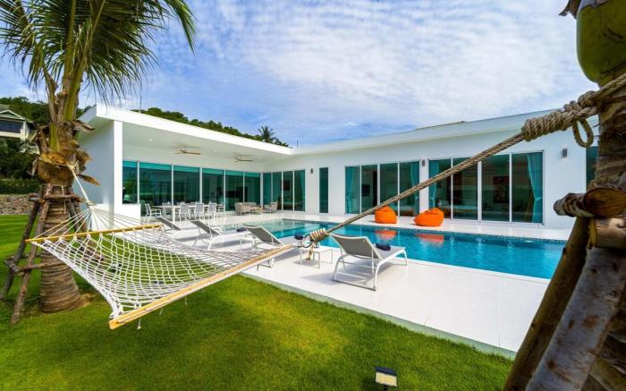 Modern Villa at Palm Hills Golf Club (PH4B)
