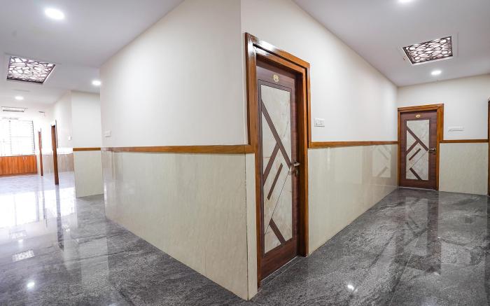 FabHotel Platinum Palace - Nr. Magadi Main Road