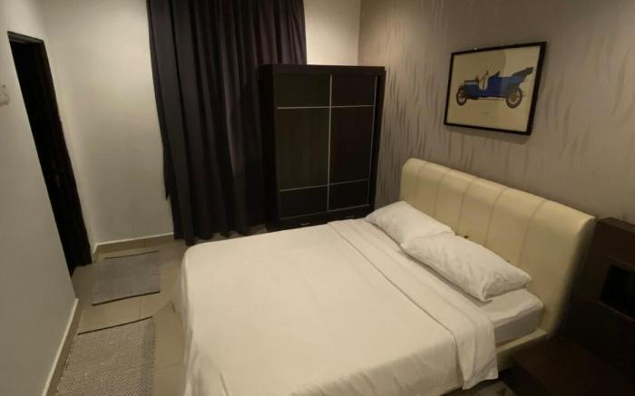 Ipoh Apartment Suites C