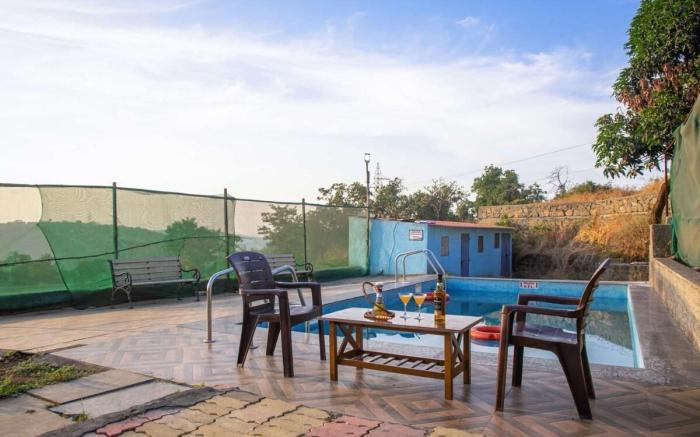 4 Bhk - Night World Fiesta