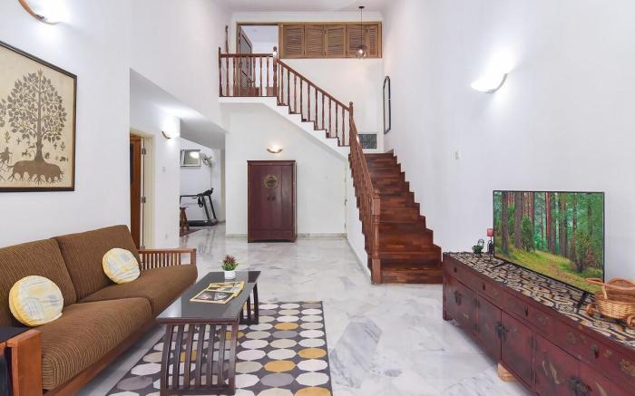 A Chic & Spacious 4BR Home for Family Getaways