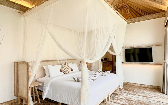 BoBos Echo2, White villa opening special price !