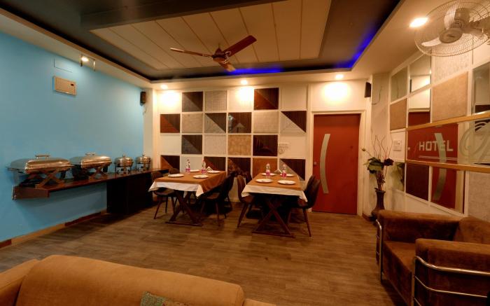 Hotel Opera Mahipalpur – Delhi Airport