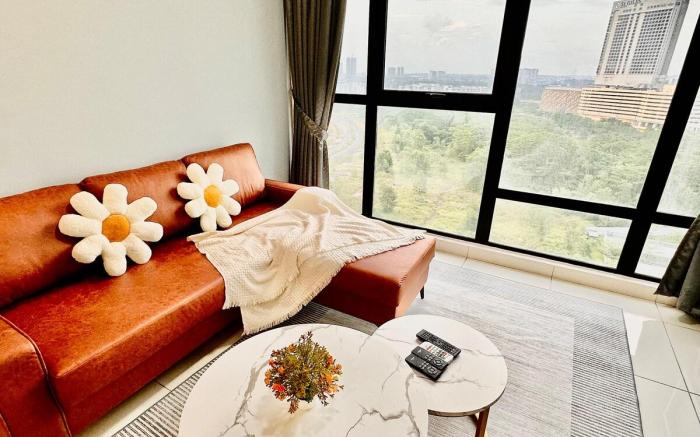 Mosaic Tranquility Peaceful 2+1BR Getaway 6-12 pax