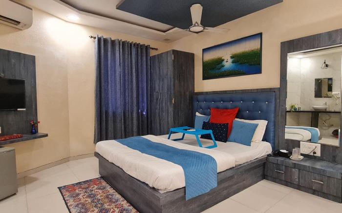 Hotel Mari Aai Residency