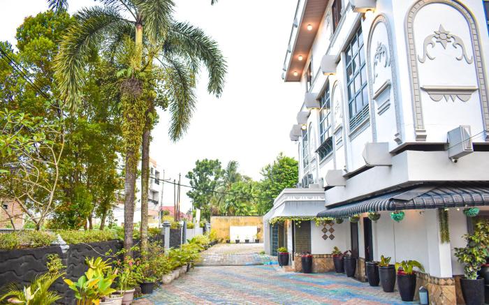 Hotel Grand Bandara