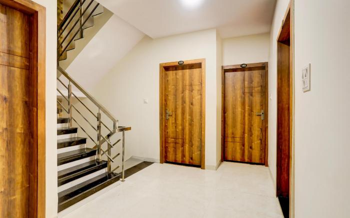 Hotel O Gaurav