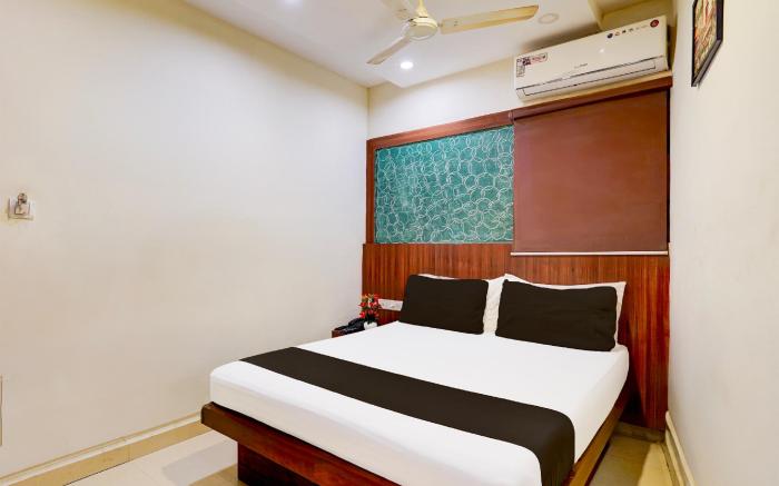 Hotel O Queen shell residency Vadapalani