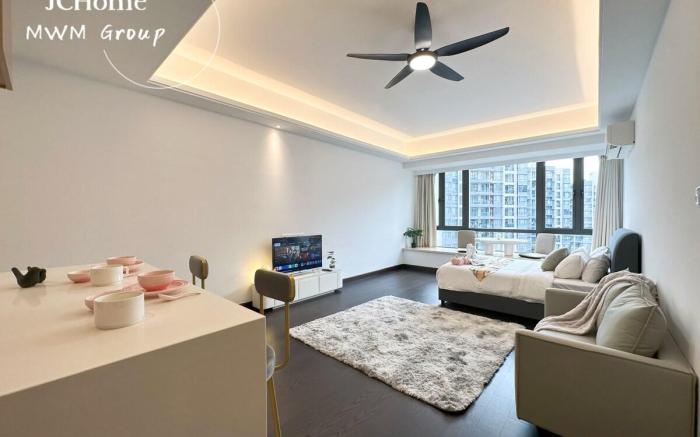 Couple Dreamy Day | Walks to CIQ RNF phase 2