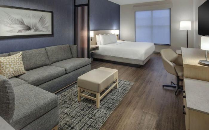 Hyatt Place Newark / Main Street